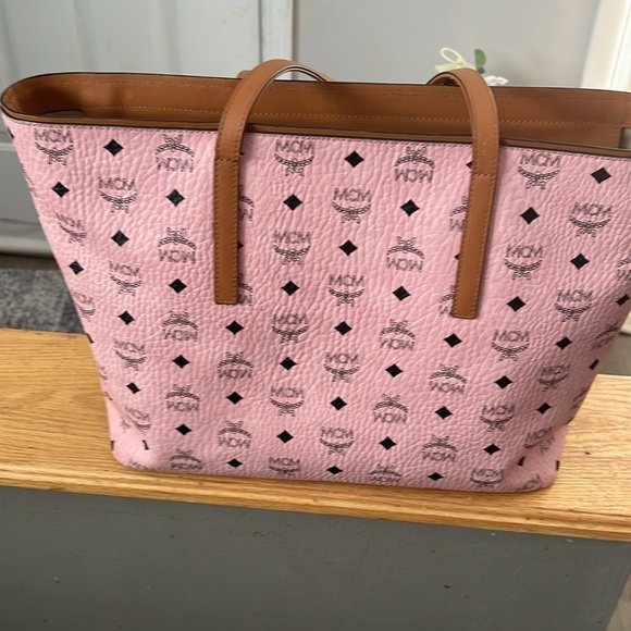 MCM ANYA MEDIUM VISETOS ZIP TOP SHOPPER - Soft pink - Picture 9 of 15